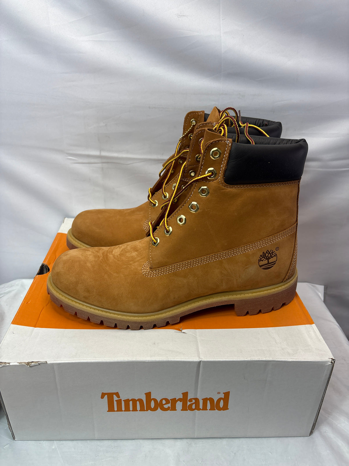 Timberland Premium 6” Waterproof Boot Wheat Nubuck Men’s Size 12 W/L *New